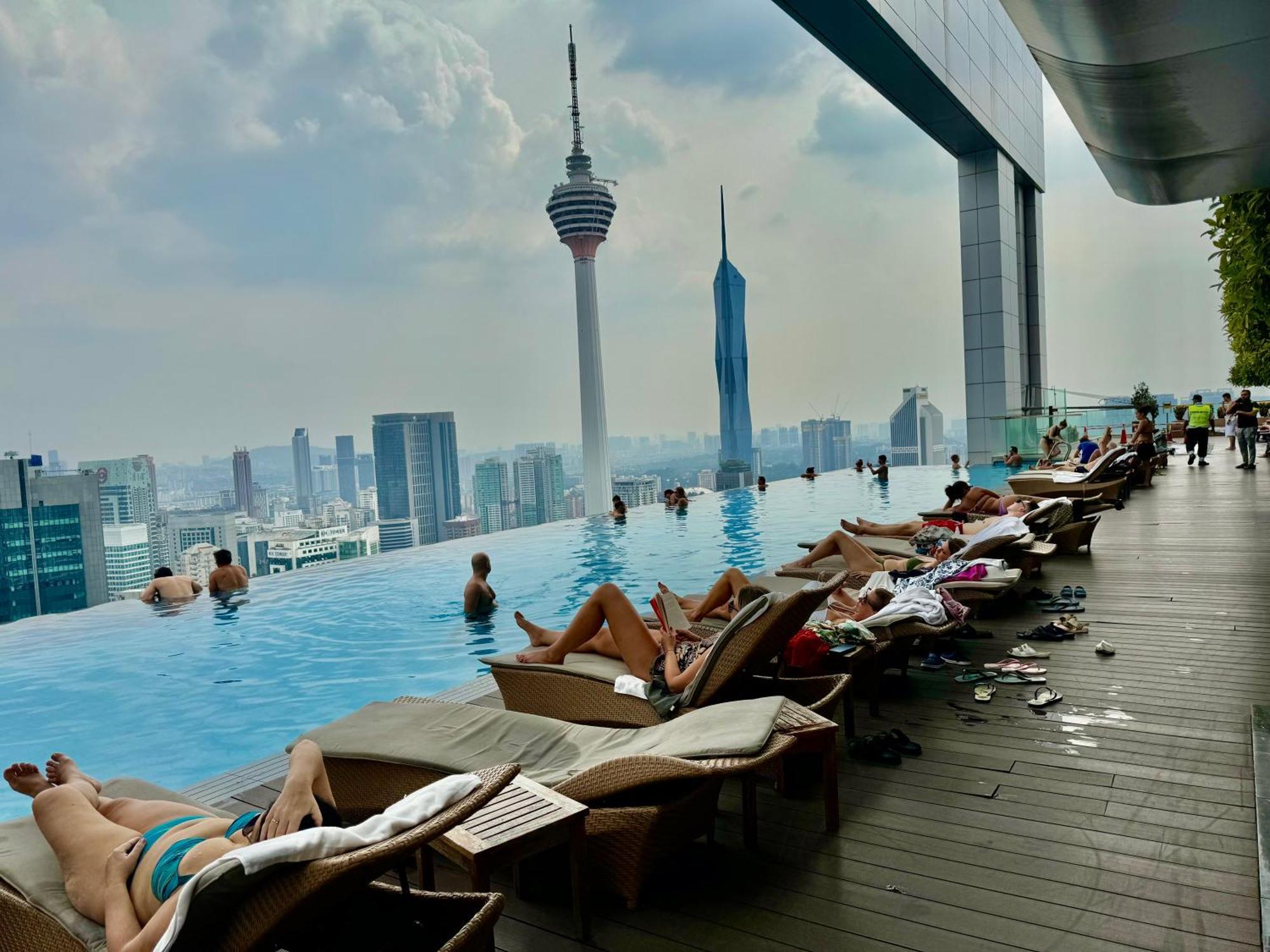 Platinum By Luxury Suites Kuala Lumpur Luaran gambar