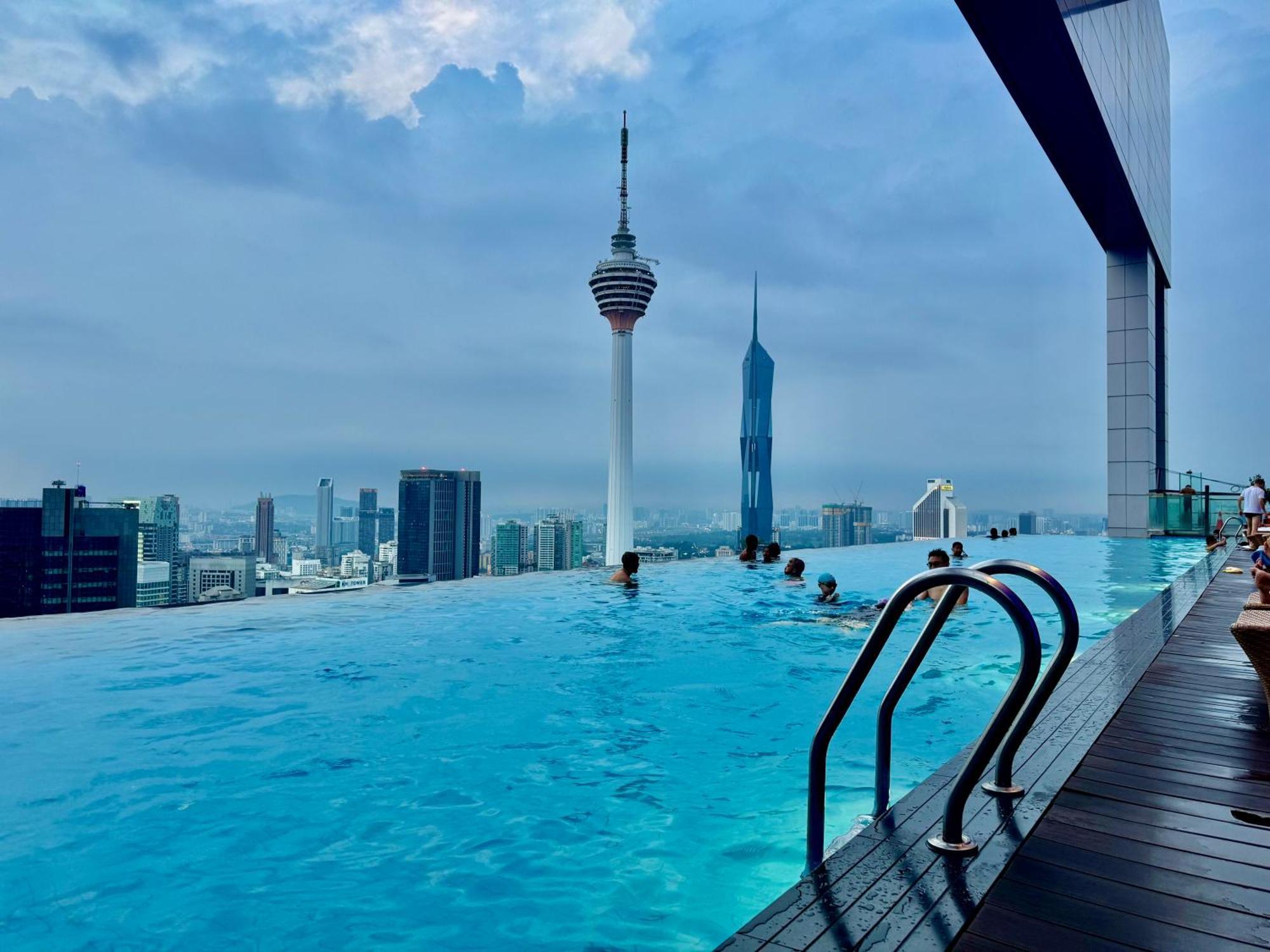 Platinum By Luxury Suites Kuala Lumpur Luaran gambar