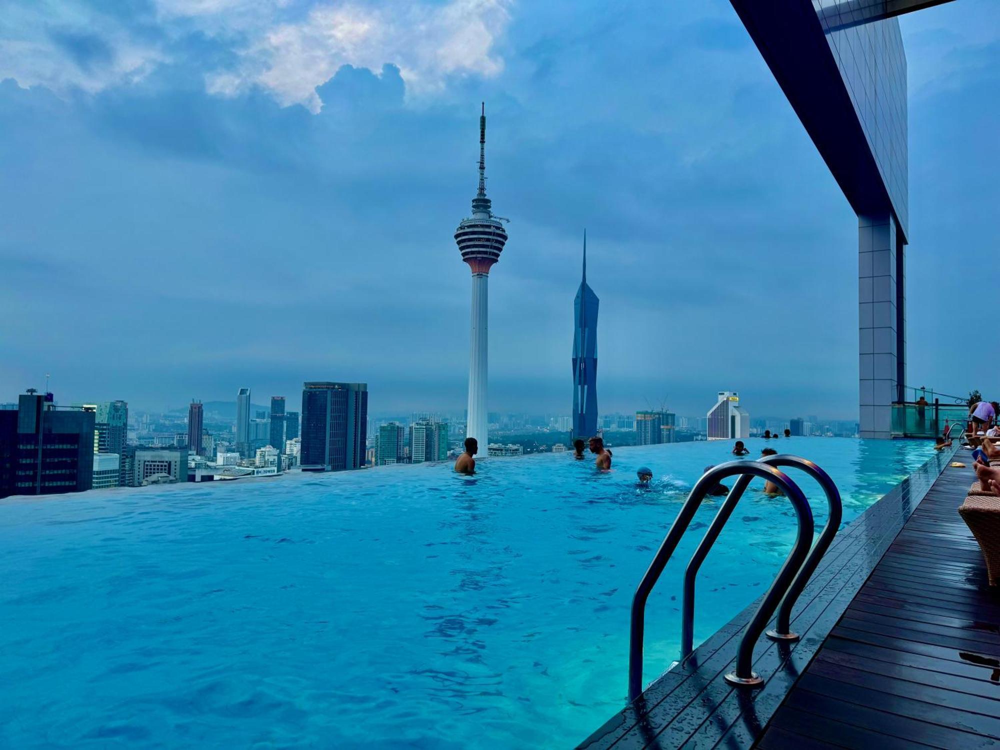 Platinum By Luxury Suites Kuala Lumpur Luaran gambar
