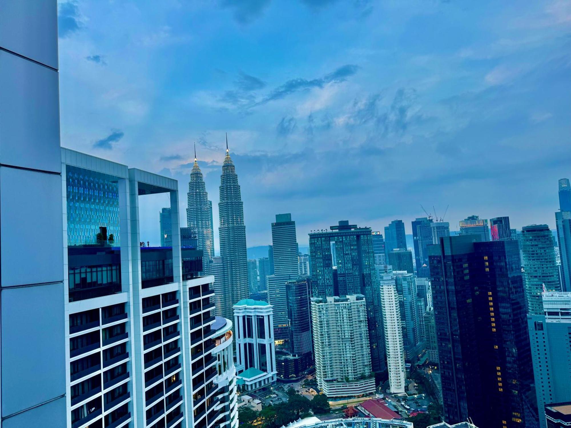 Platinum By Luxury Suites Kuala Lumpur Luaran gambar